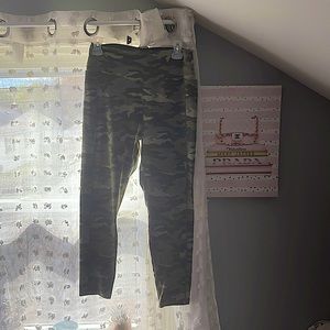 PINK leggings camouflage print with side pocket